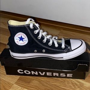Black high top converse